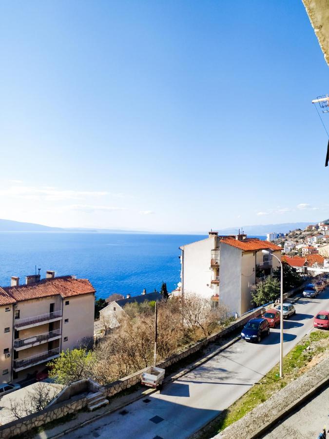 Novouredeni Stan S Balkonom I Pogledom Na More Senj  Ngoại thất bức ảnh