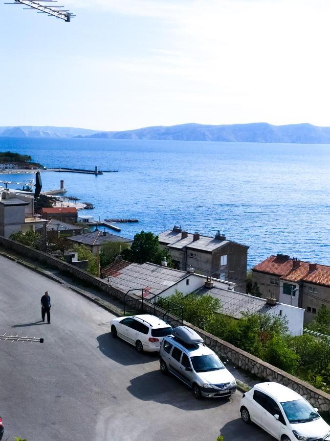 Novouredeni Stan S Balkonom I Pogledom Na More Senj  Ngoại thất bức ảnh